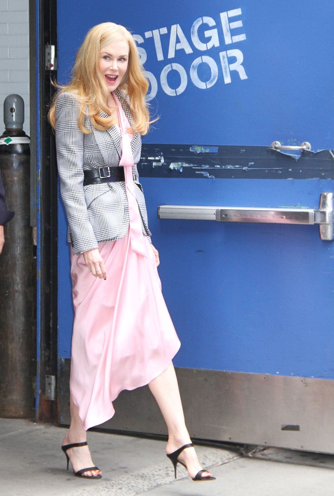 Nicole Kidman Magically Looks Cute In This