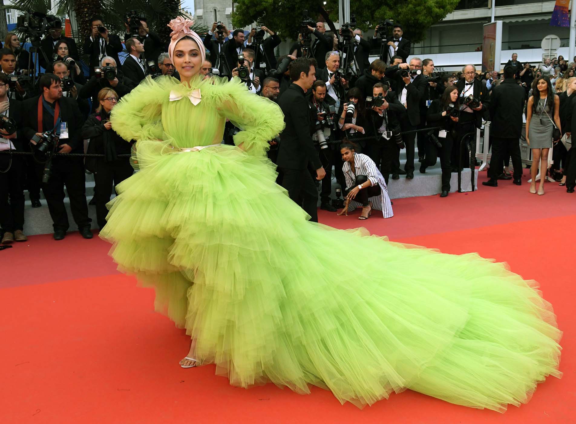 Catching Up On The Most Interesting Things That Happened This Weekend At Cannes: The Giant Gowns
