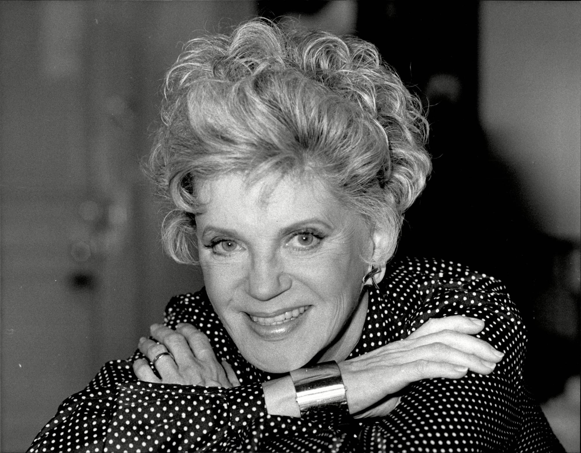 Your Monday Morning Chat: In Honor of Judith Krantz (RIP),  Why Not Talk All Time Favorite Beach Reads