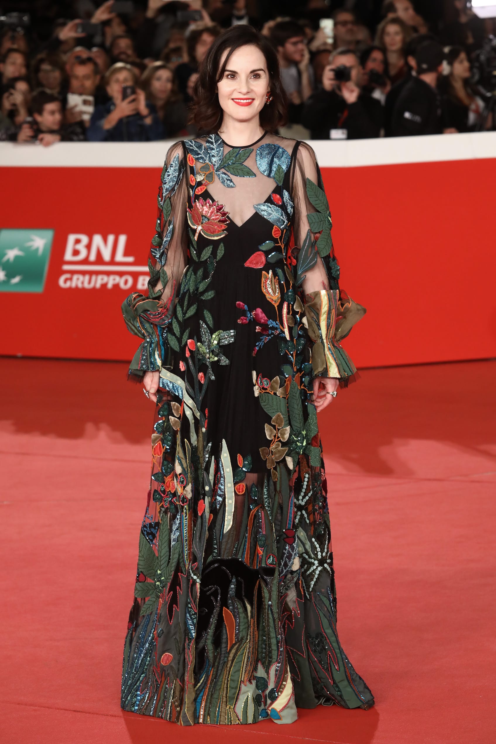 Michelle Dockery Keeps Promoting the Downton Movie in Patterns