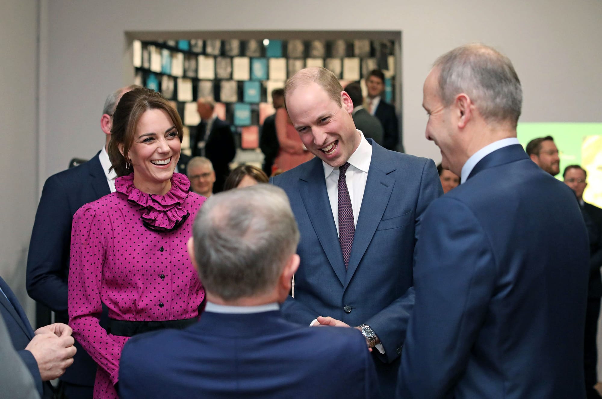Kate Goes for Vintage Oscar de la Renta in Ireland This Evening