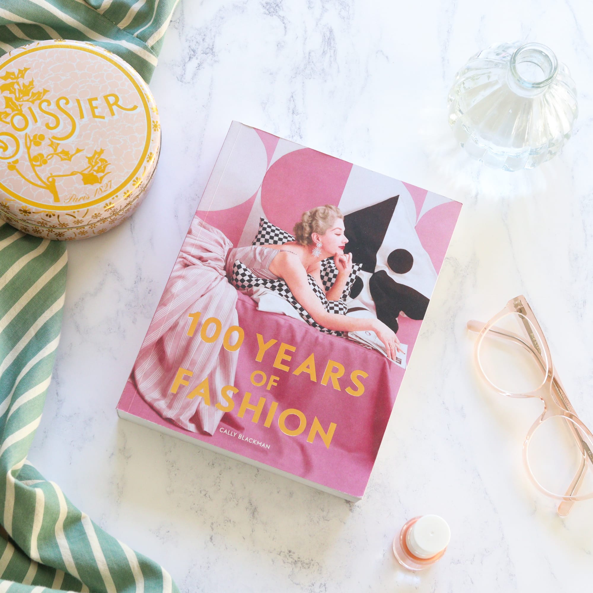 GFY Giveaway: 100 Years of Fashion by Cally Blackman