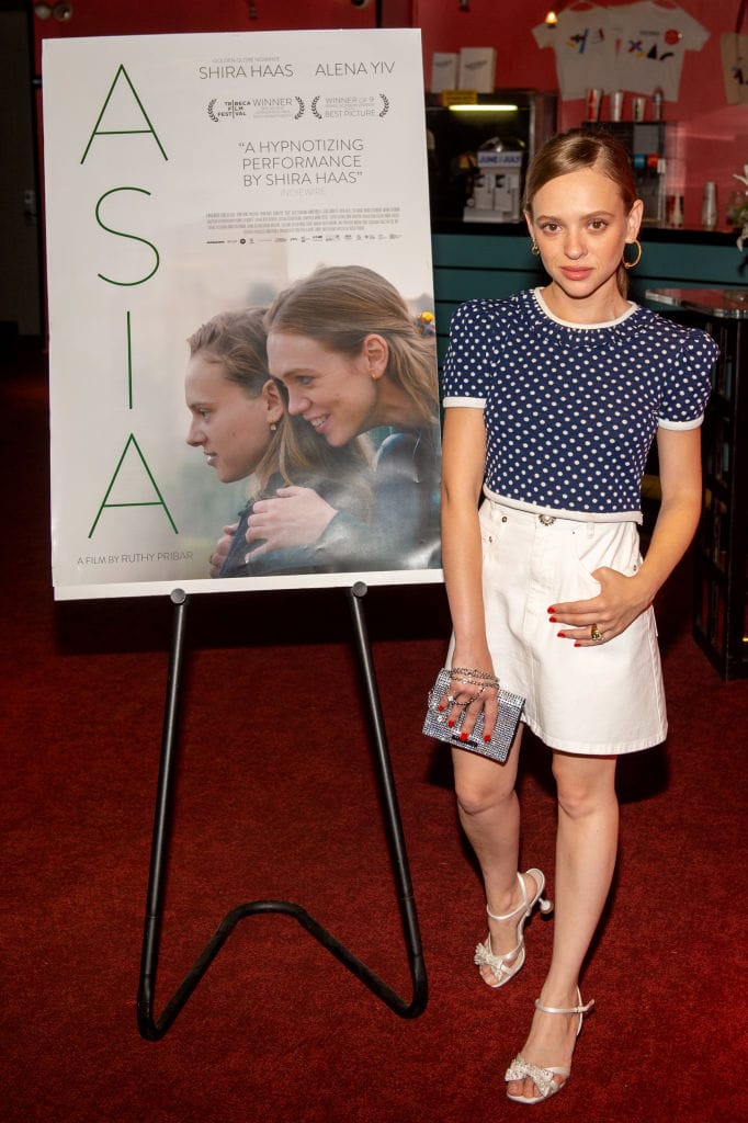 Shira Haas Looks So Cute and Totally Reasonable In This