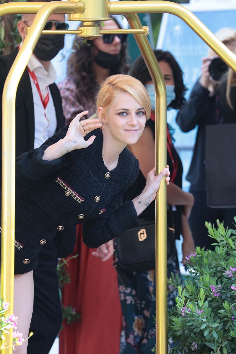 Kristen Stewart Wore Some Regrettable Chanel This Weekend