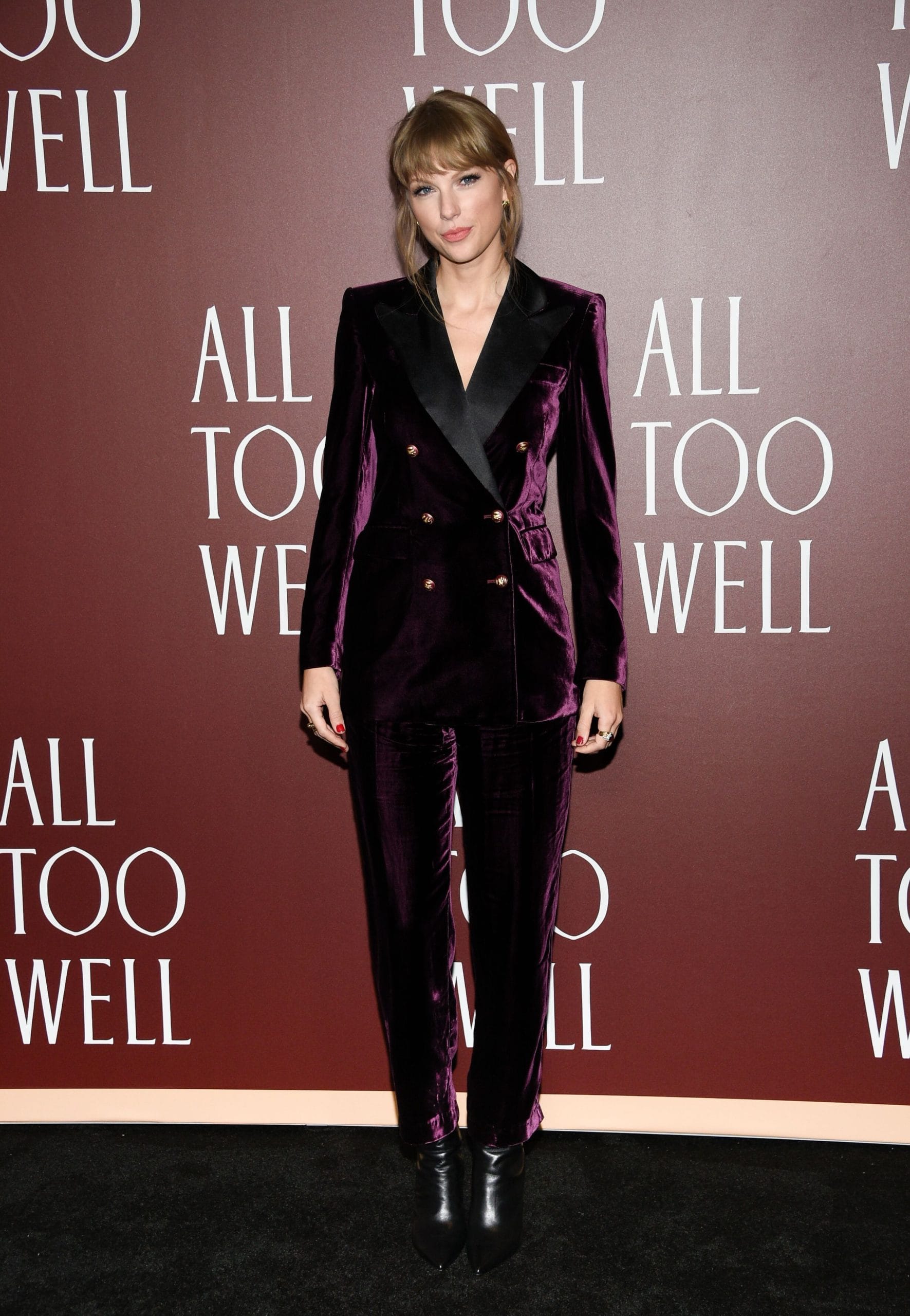 Taylor Swift Has Draped Herself in Velvet