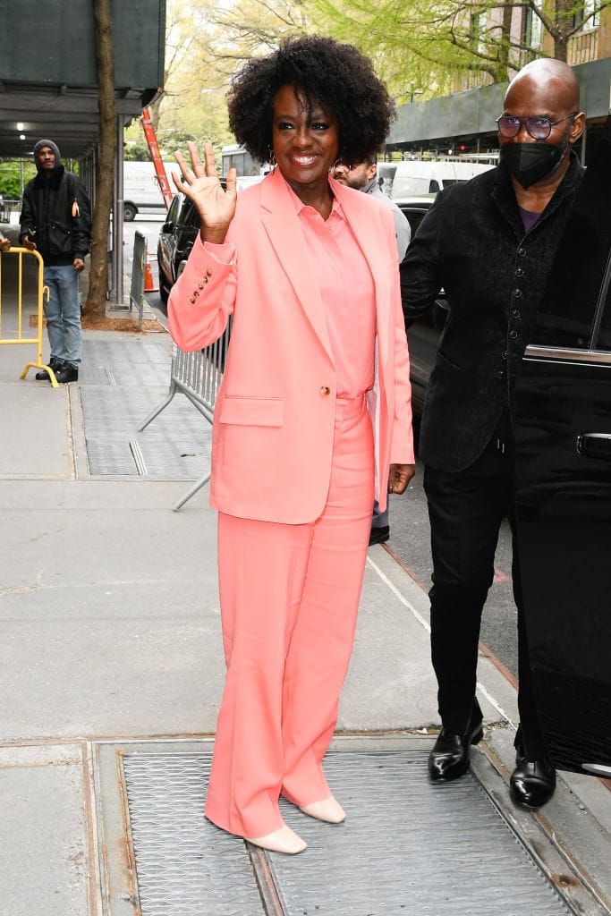 Viola Davis Looks So Springtime-y and Pretty on The View
