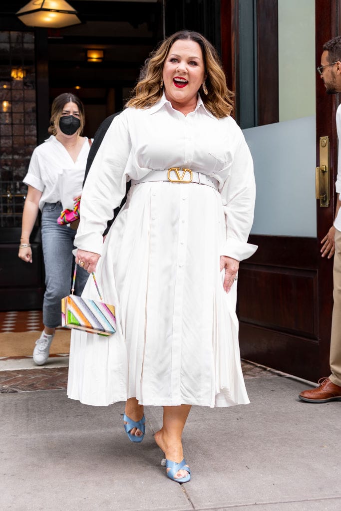 Let Us Celebrate How Perfectly Melissa McCarthy Has Accessorized Herself