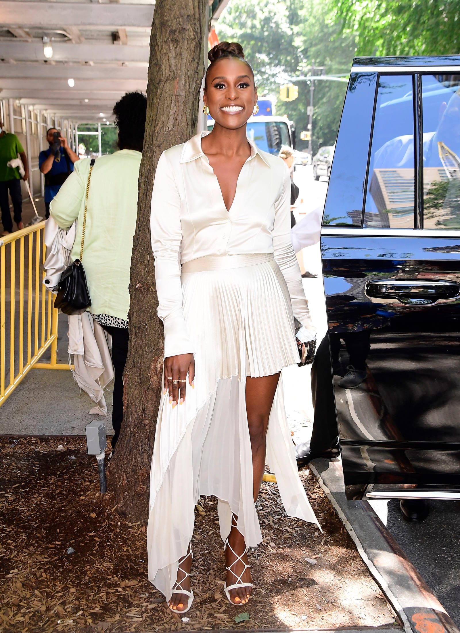 Issa Rae Continues to Flash Her Perfect Smile All Over Town