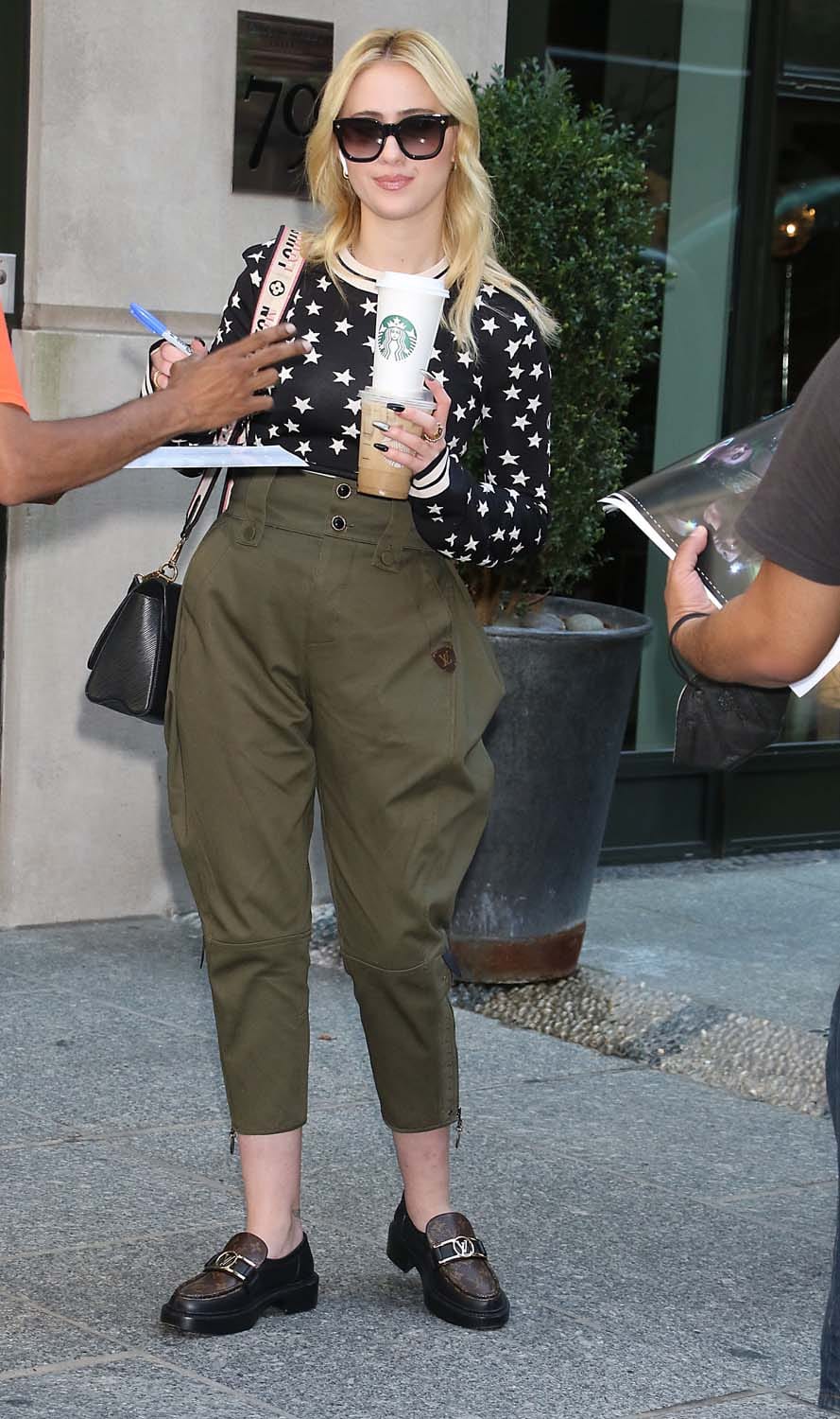 WTF: Maria Bakalova's Trousers
