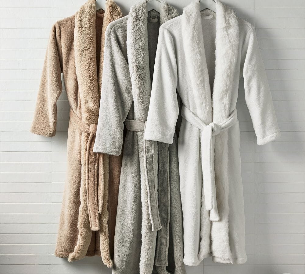 Fug Nation Loves Bathrobes!