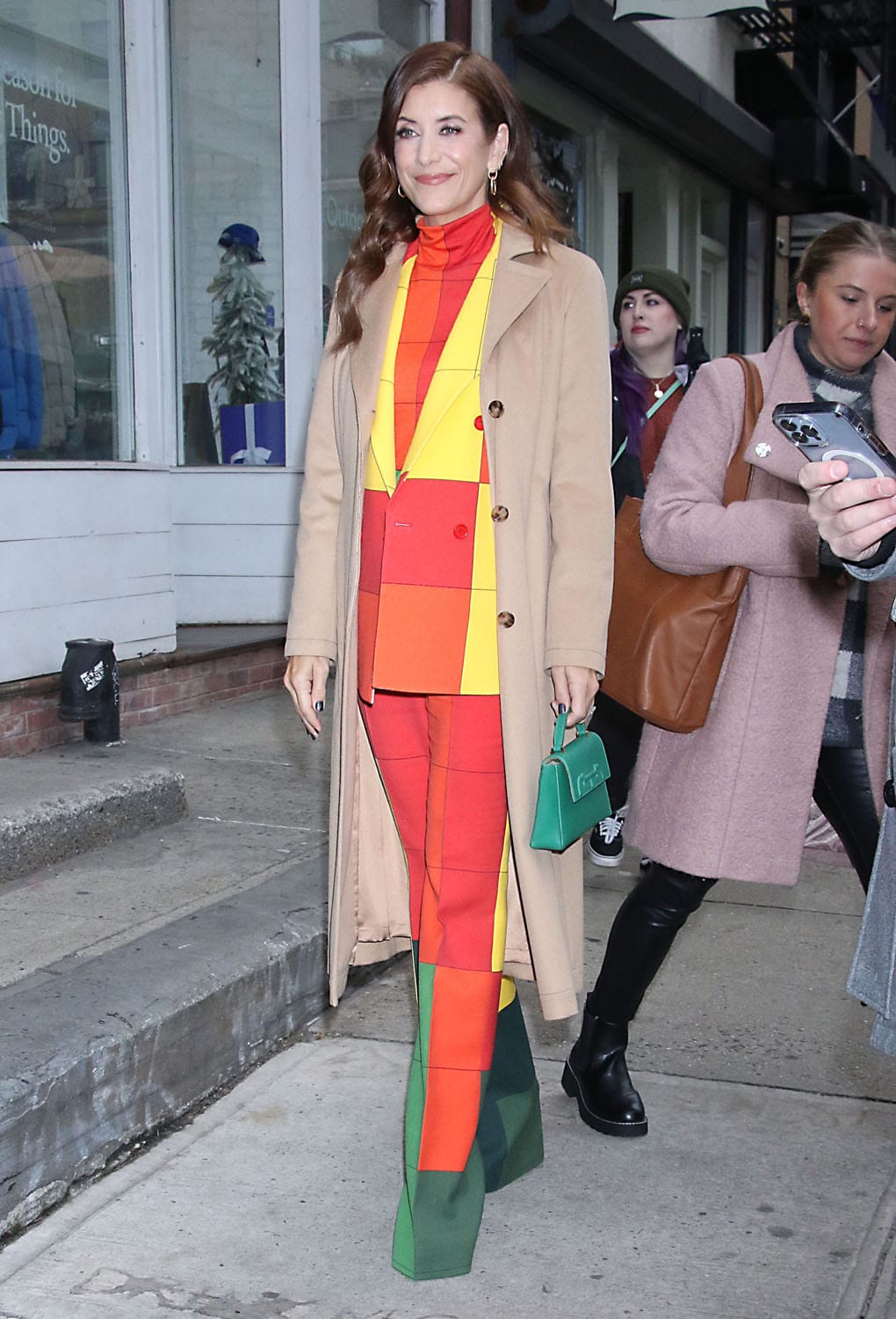 Kate Walsh Gets Colorful