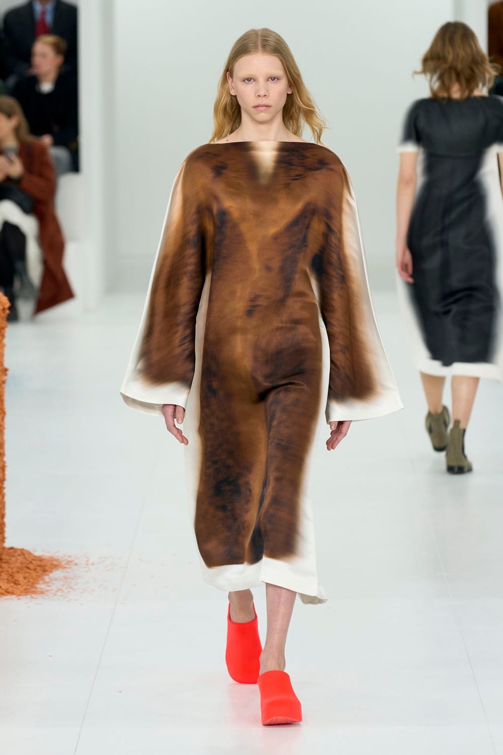 Loewe Is About Optical Illusions This Year