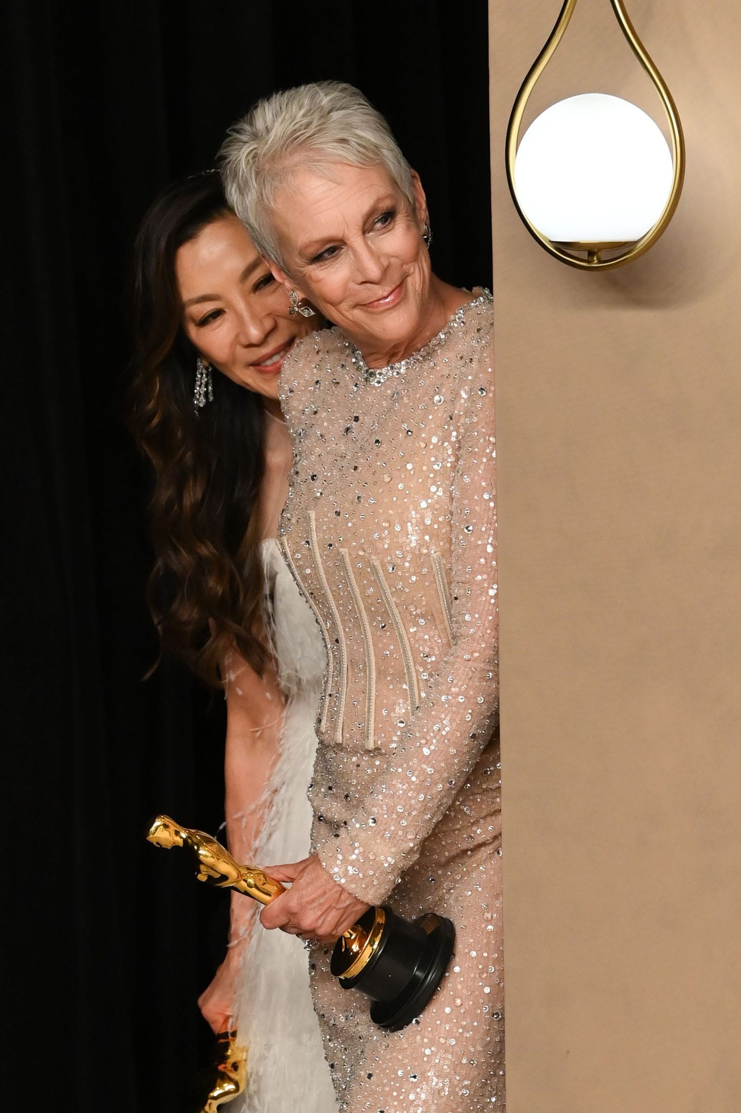 There Was a Ton of Silver and Gold at the 2023 Oscars, Including On One of the Night's Big Winners