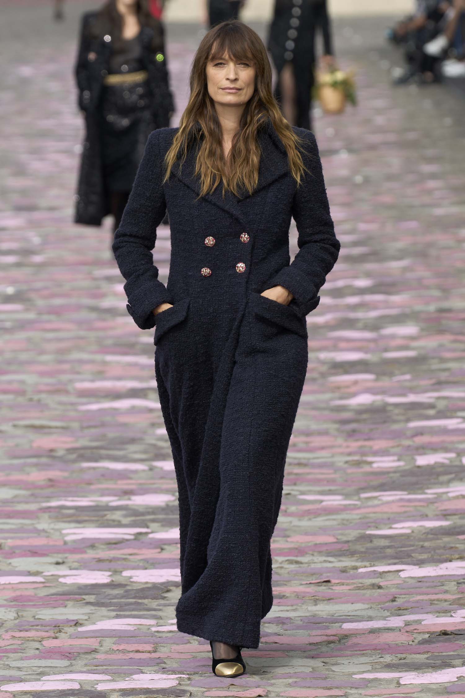 Chanel's Couture Show Was Outside