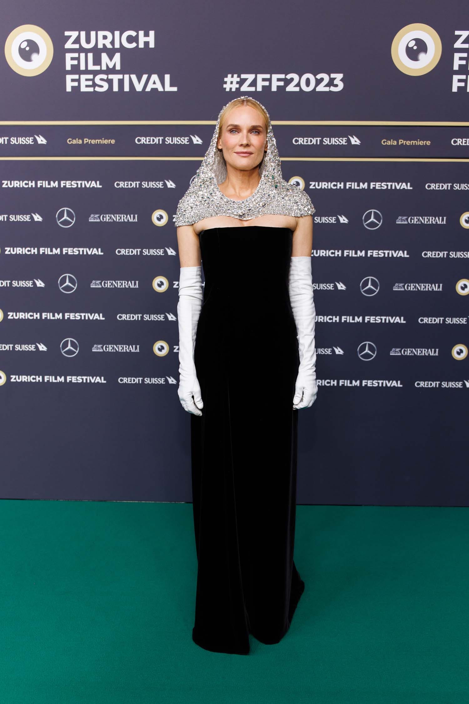 Diane Kruger's Stephane Rolland Hood Is Very Dramatic