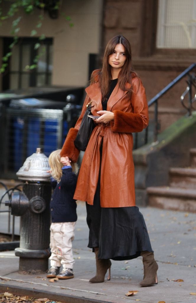 Alert: Emily Ratajkowski Is Wearing a GREAT Coat