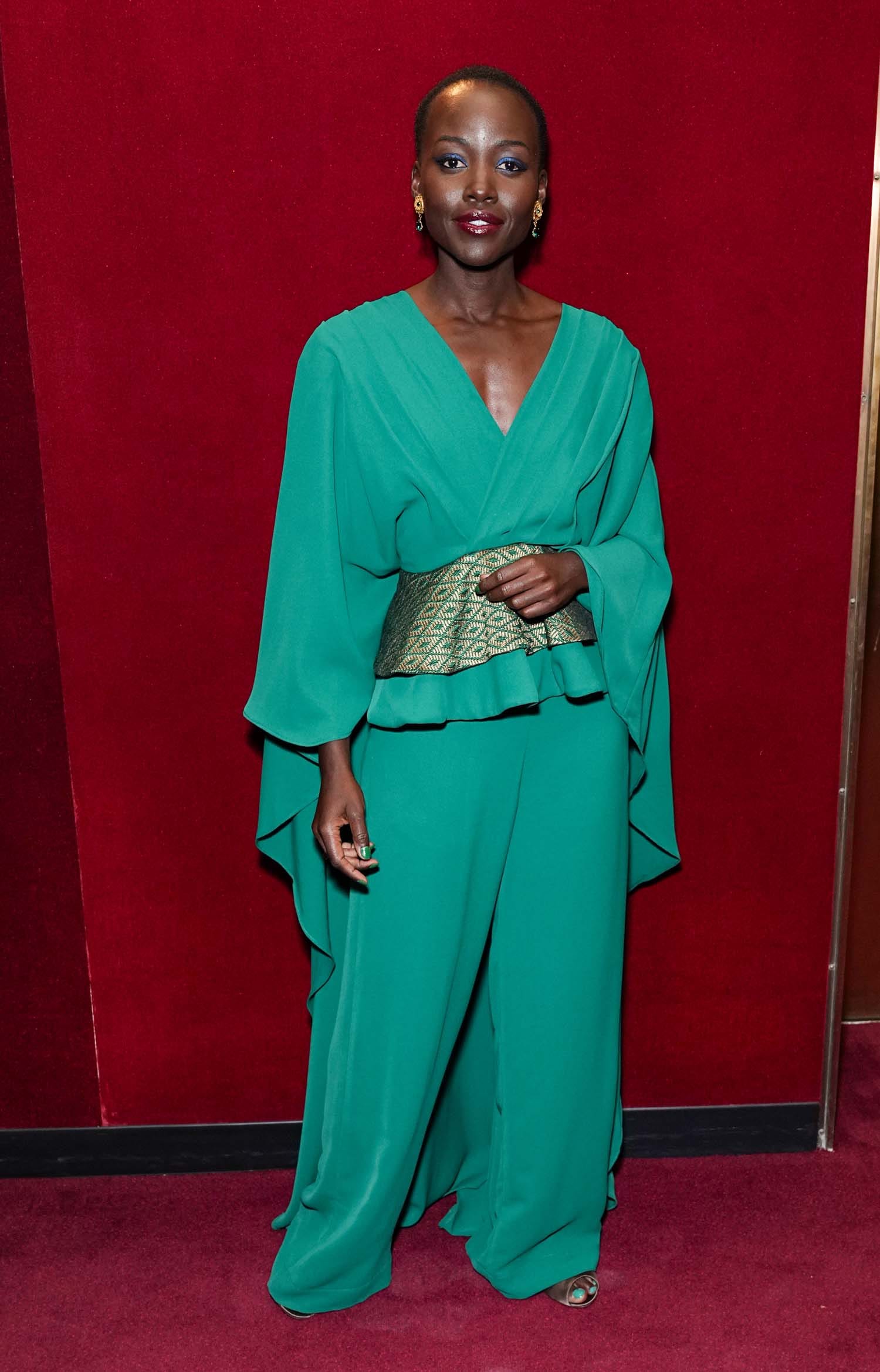 Lupita Demonstrates the Power of Posing