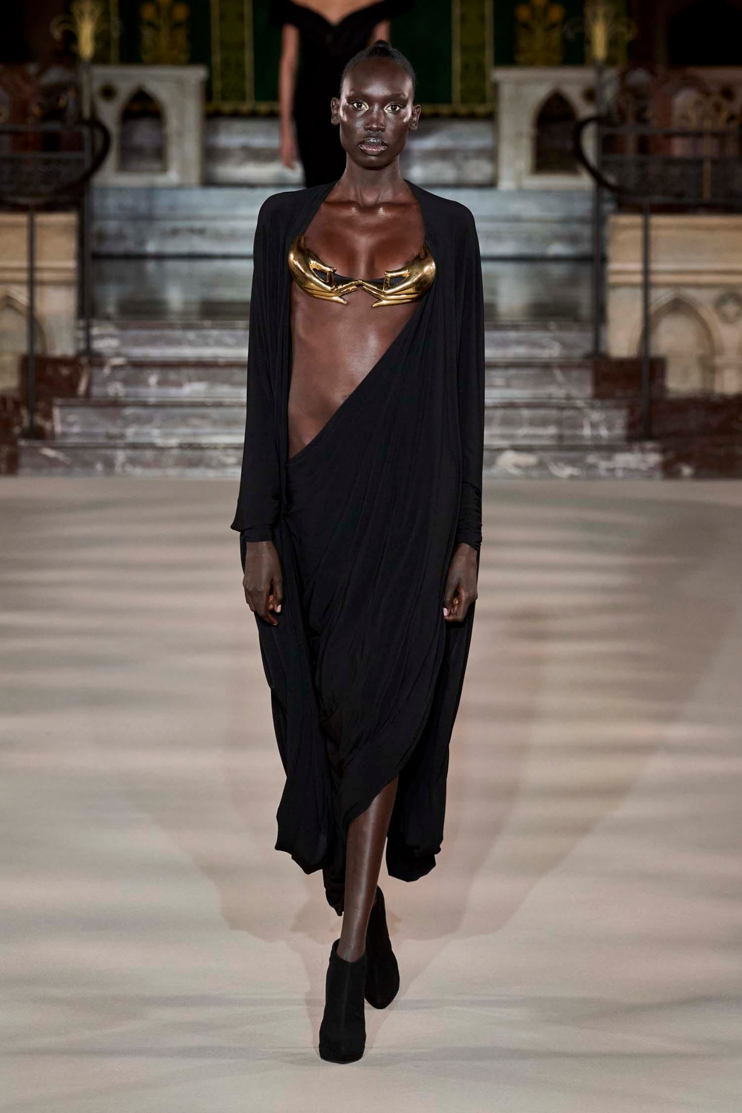 Gaurav Gupta Turned Out More Sculptural Necklines