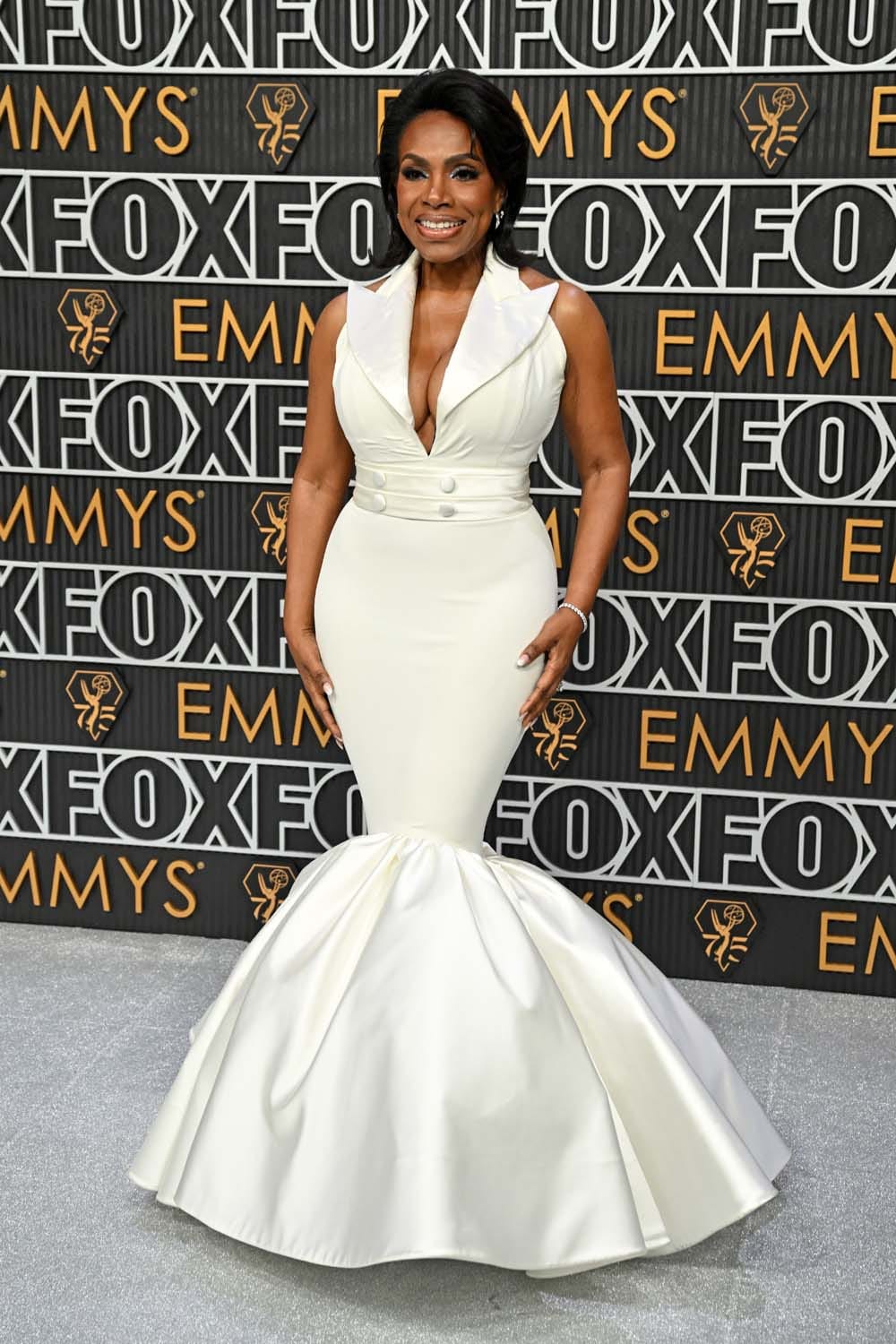 Sheryl Lee Ralph Floated Into the Emmys on a Siriano Cloud