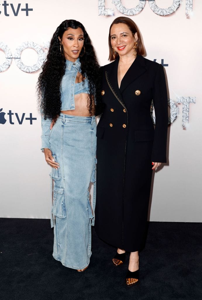 Maya Rudolph Wore Those Schiaparelli Foot Shoes