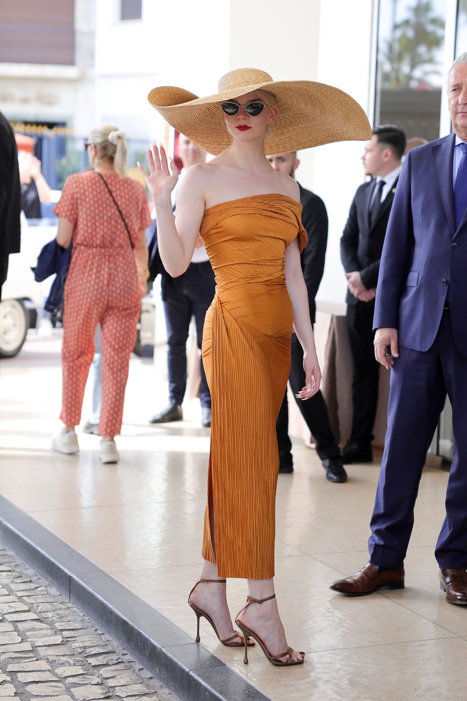Anya Taylor-Joy Swanned Into Cannes In a Hat the Size of France
