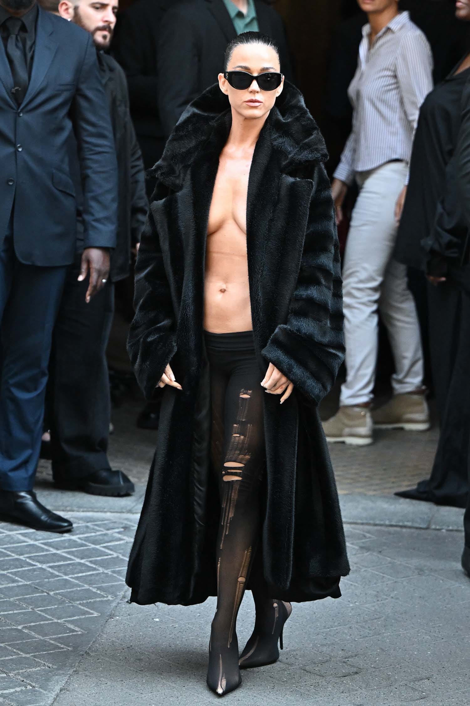 Katy Perry Is Making Questionable Fashion Choices All Over Paris