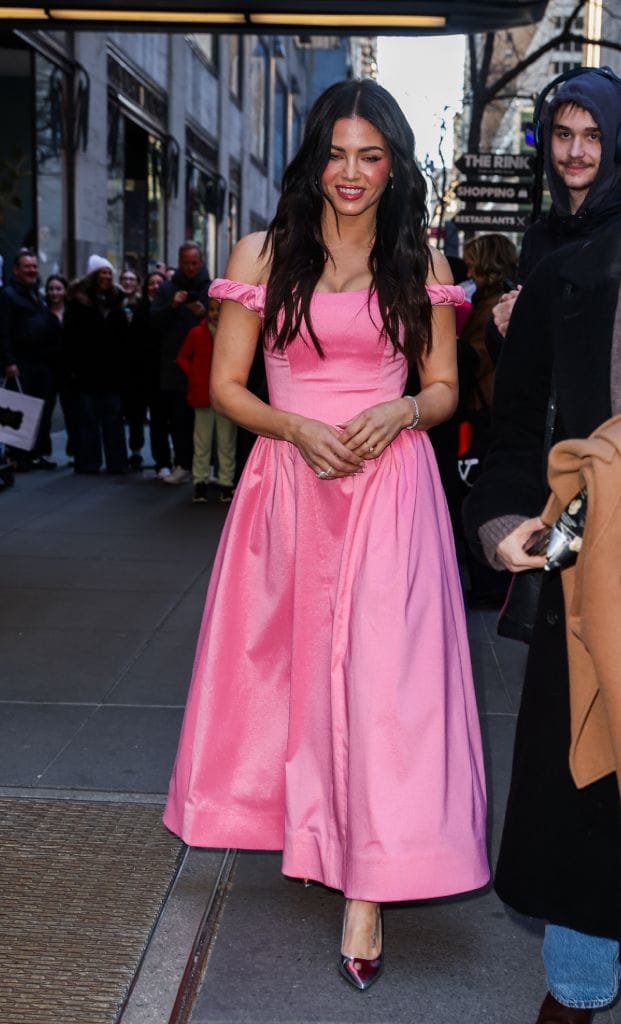Jenna Dewan Is Promoting...Something