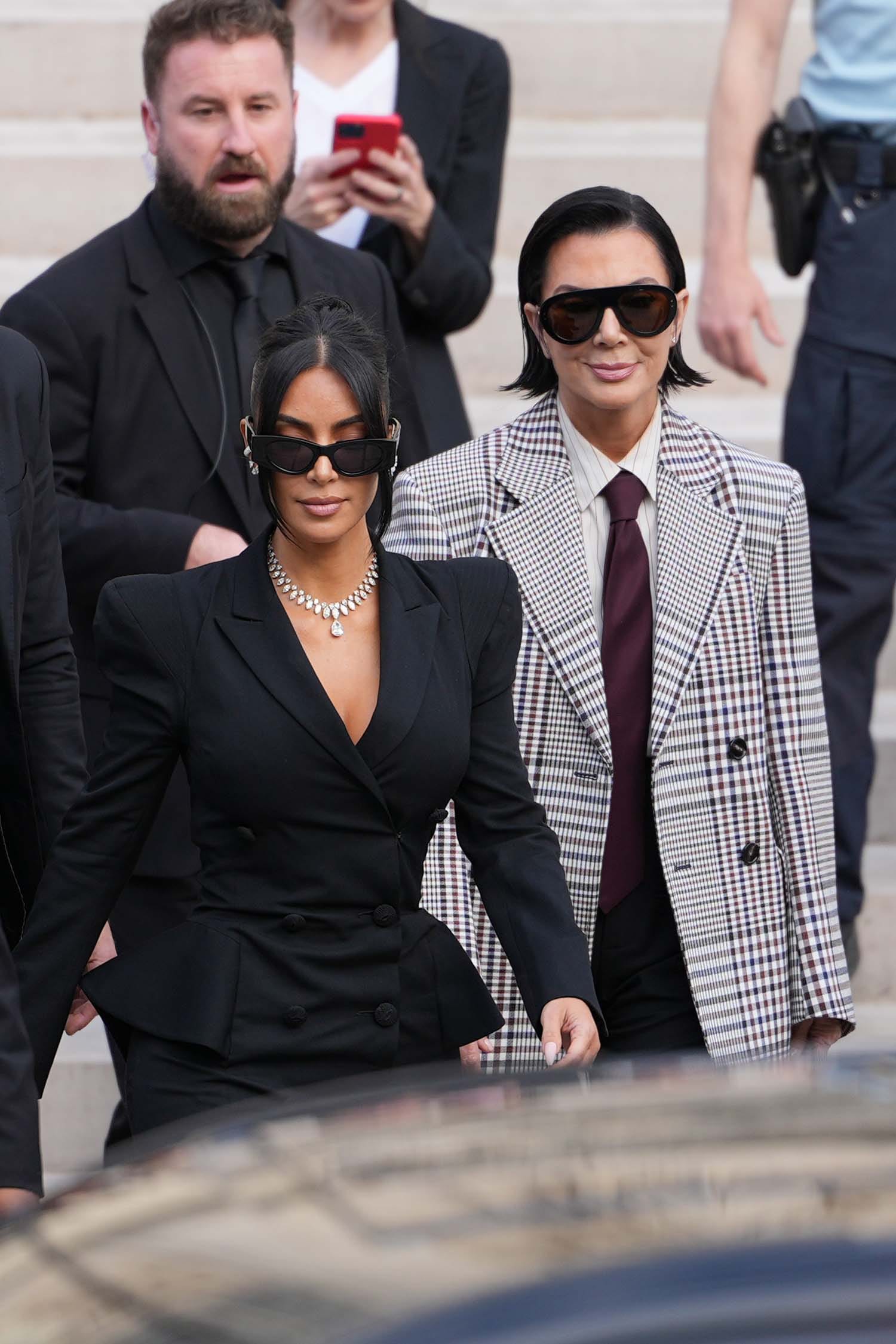 Kim Kardashian Hit the Courthouse With Kris in Paris, Now With Actual Working Pics!