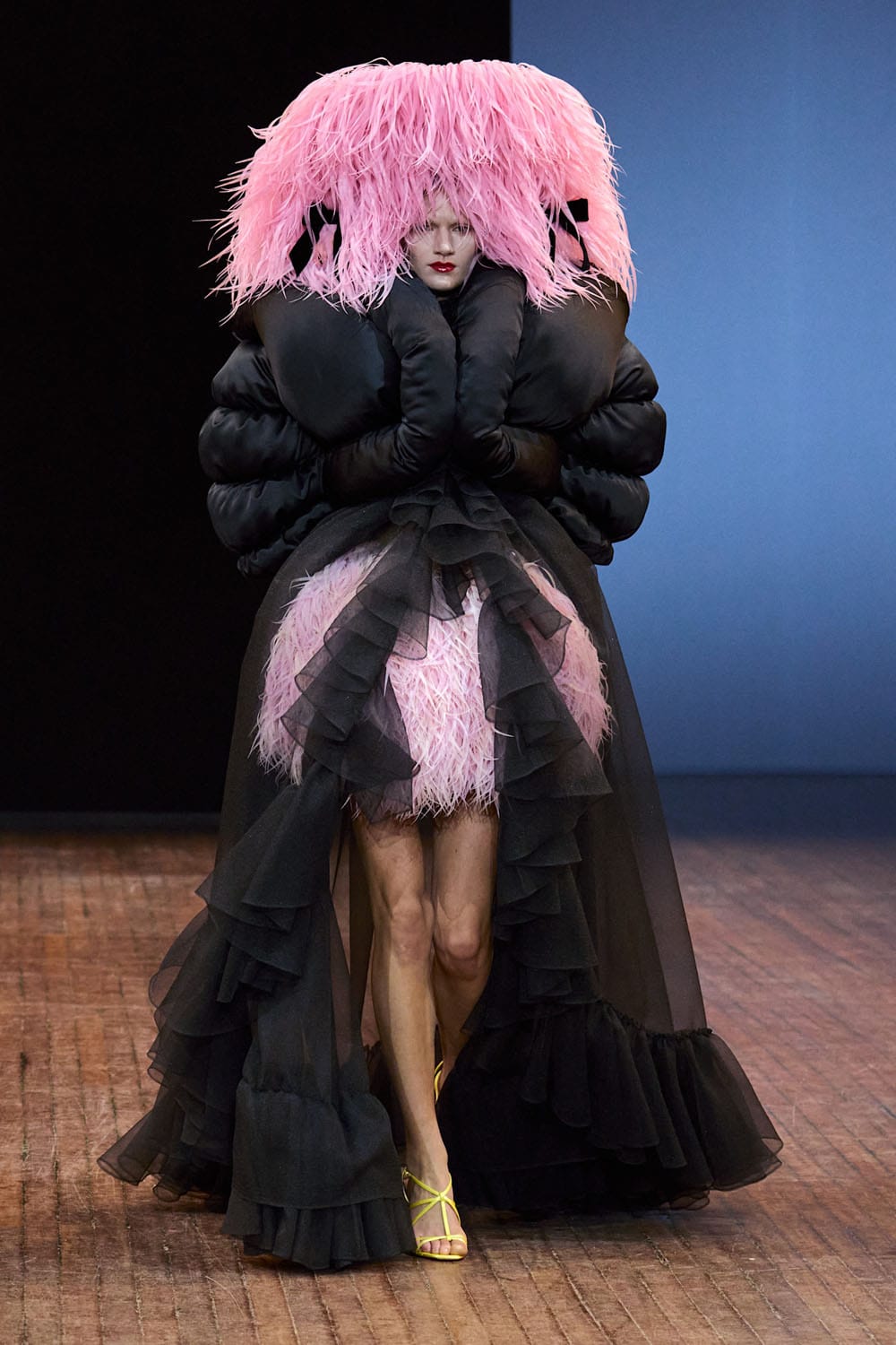 Viktor&Rolf Is Always Fun to Eyeball