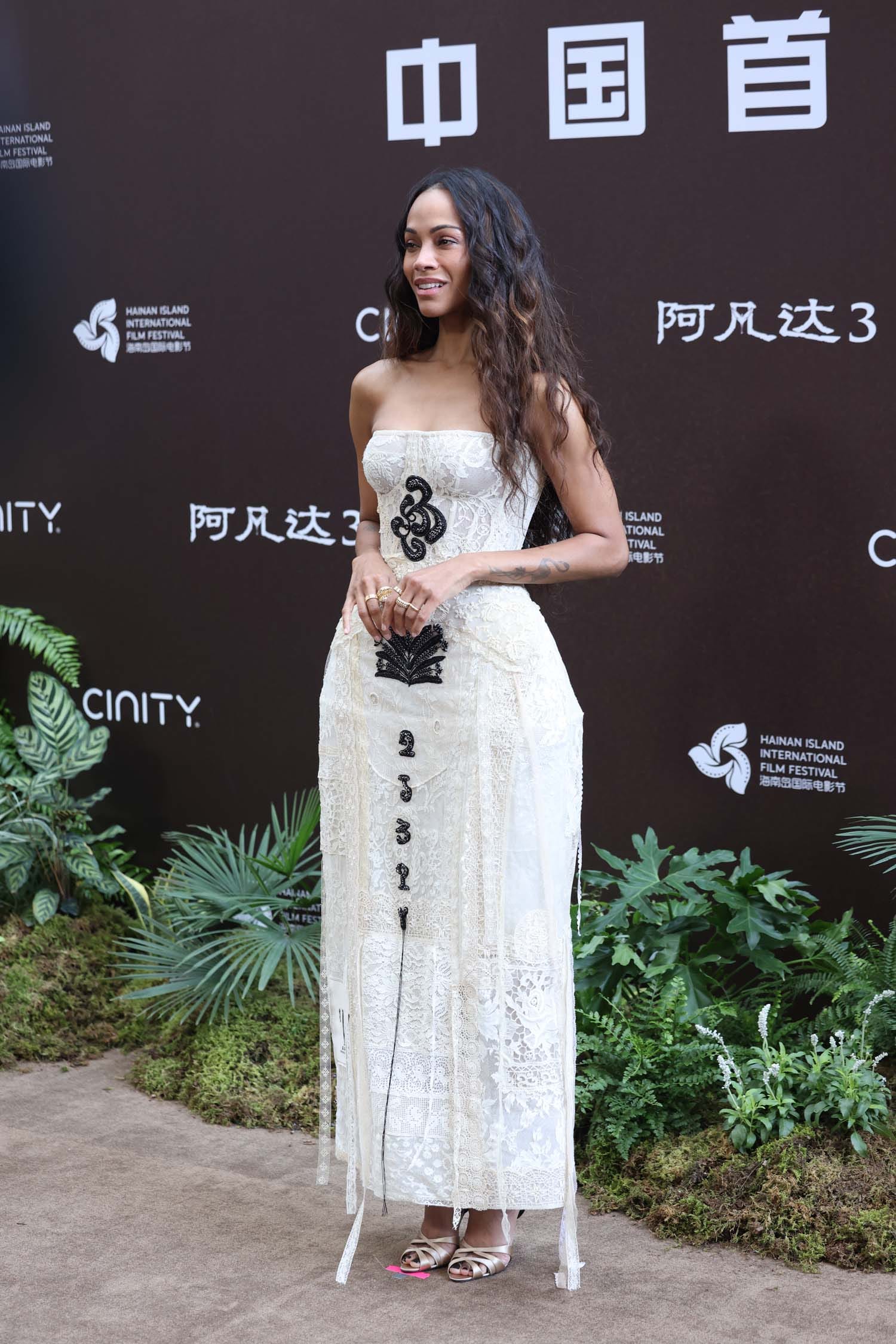 Zoe Saldana Is Erdem's Latest Proponent