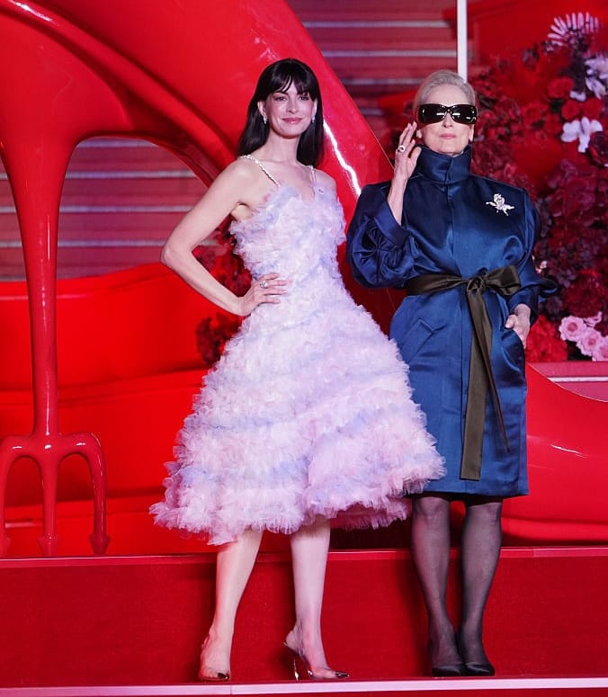 Meryl Streep and Anne Hathaway Have Arrived in Shanghai