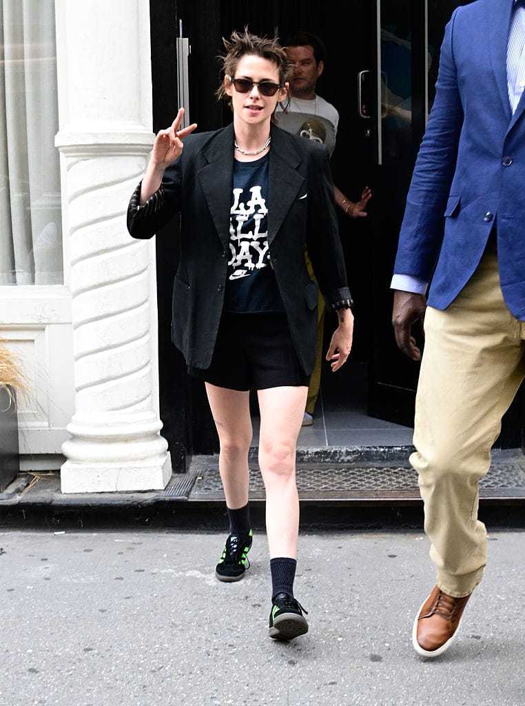Kristen Stewart Keeps Doing Her Thing