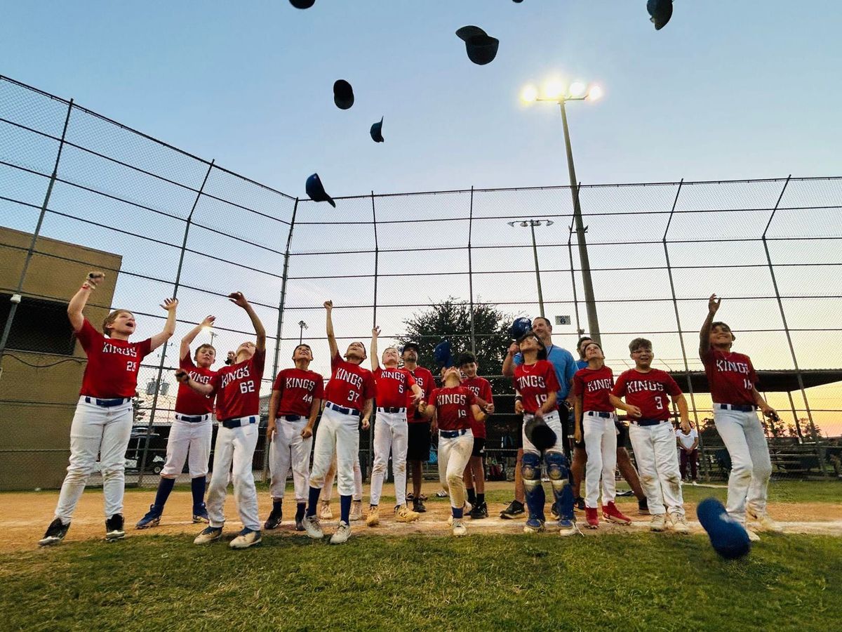 10U Kings complete perfect season