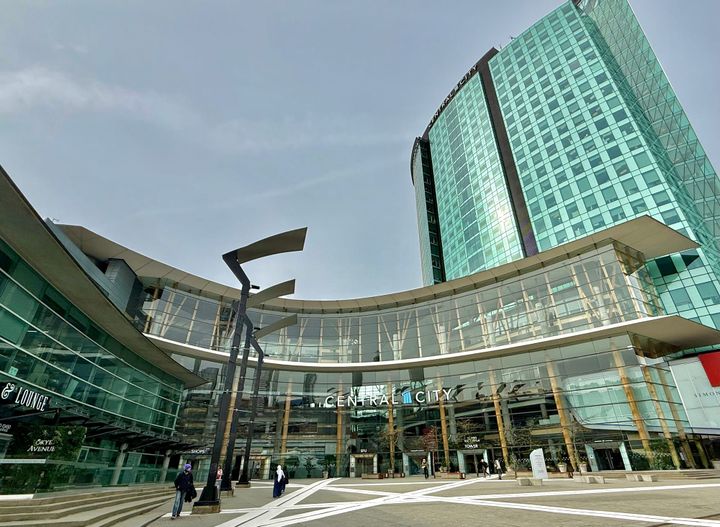 Mall Profile #6: Central City, by Colin Sharp