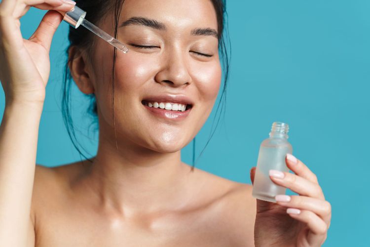 Hyaluronic Acid: The "Magnet" for Your Skin's Youthful Glow