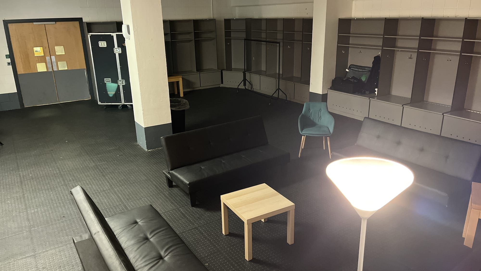 At Home With The Giants