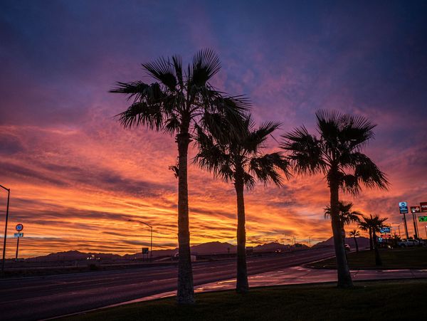 Chiriaco Summit, 5 am.