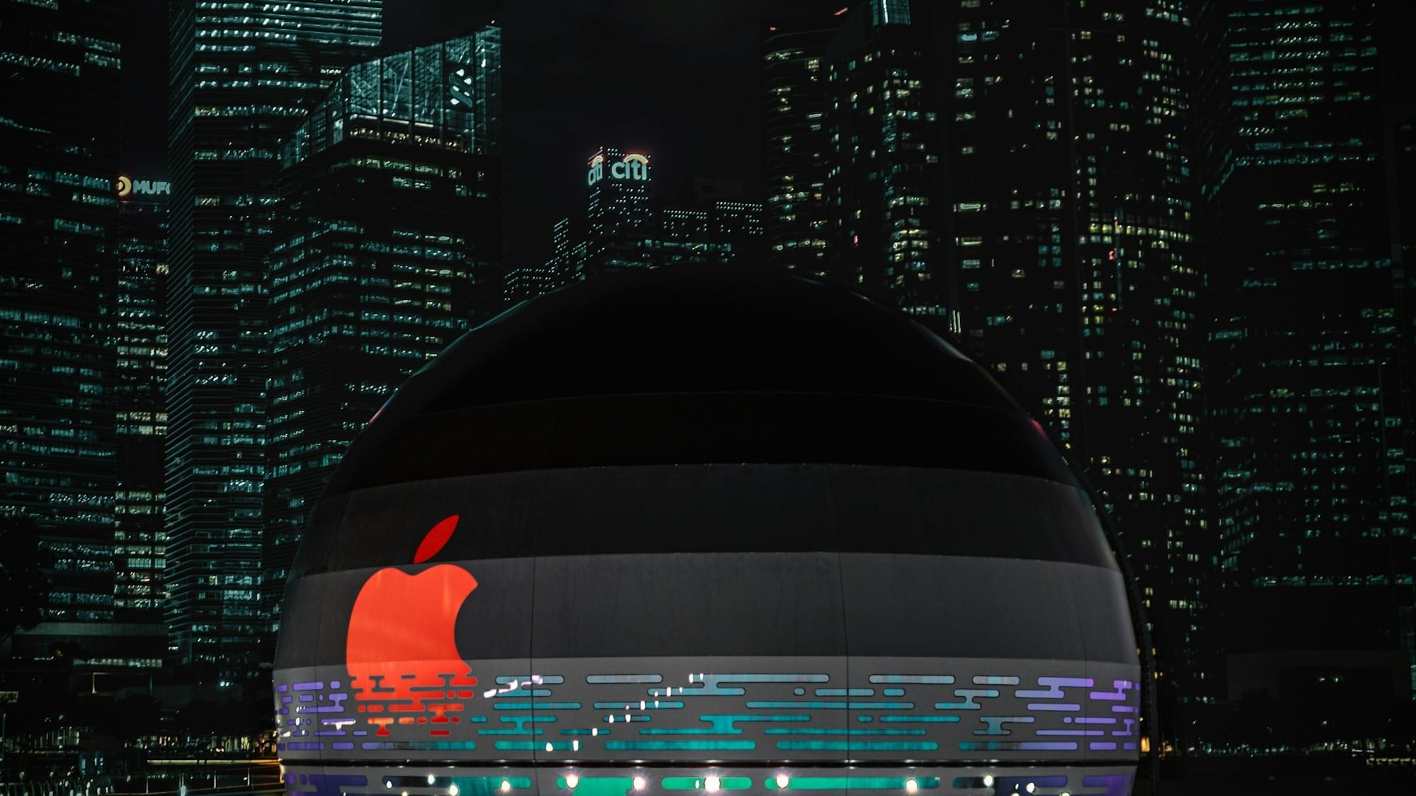 Apple Finally Gives In: Touch-Screen Macs on the Way