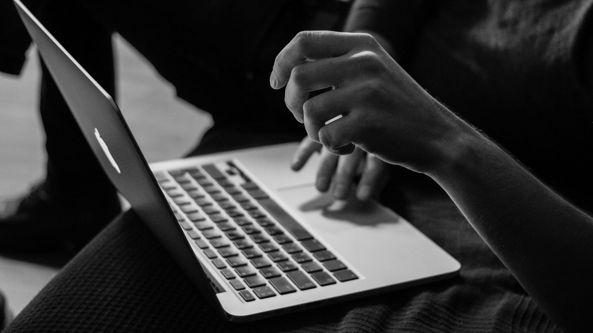 Apple expands Manufacturing Academy with virtual courses