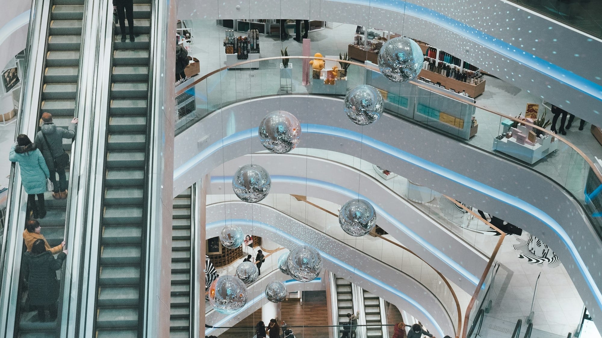 Microsoft pushes agentic AI into retail as automation moves from pilots to execution