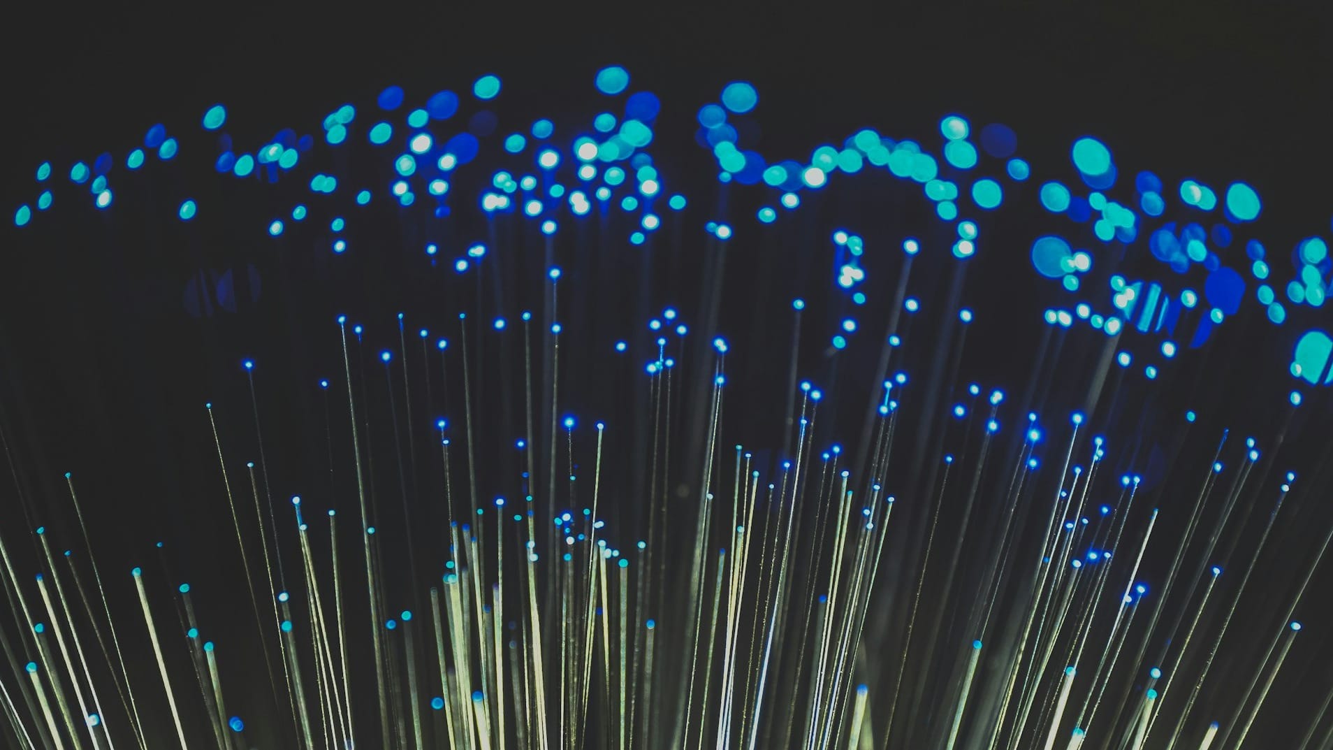 Meta signs up to $6bn fibre optic deal with Corning