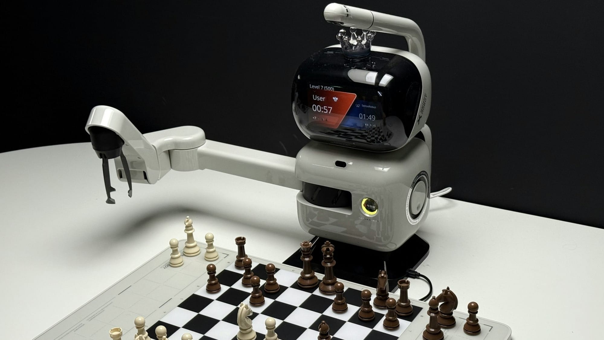 Aster wraps “Human vs AI” trading contest as algorithms outlast volatile markets