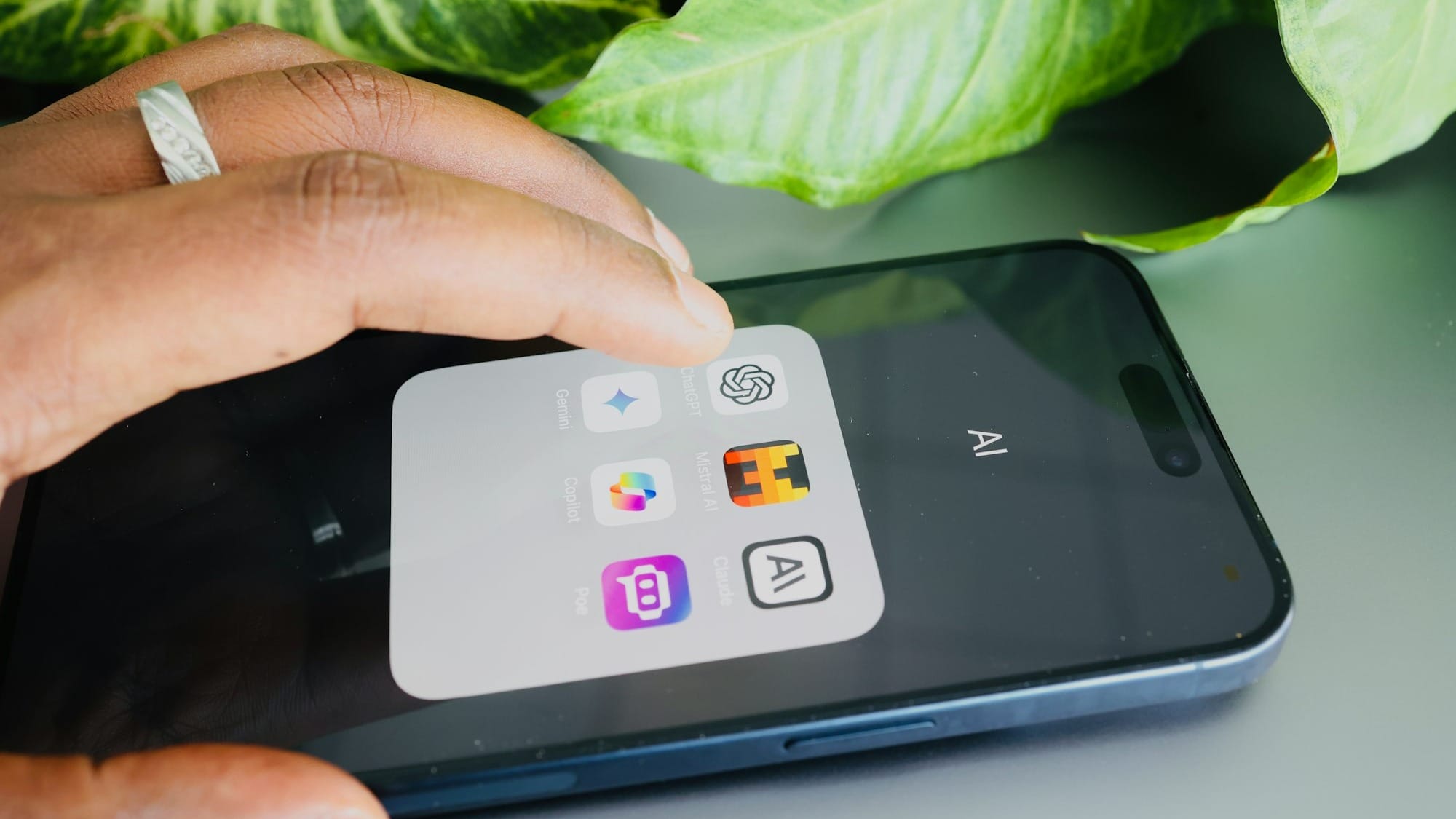 Accenture and Mistral AI to scale enterprise artificial intelligence