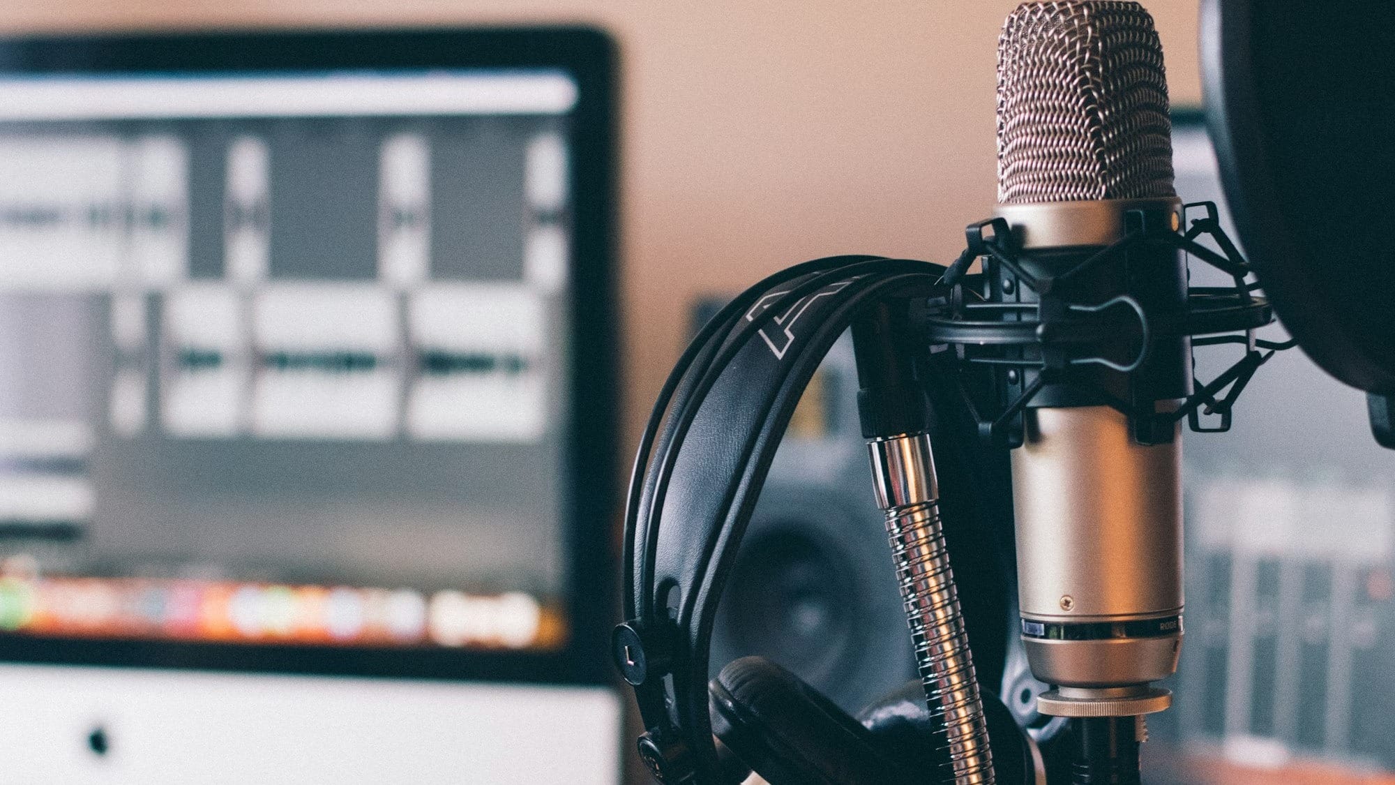 YouTube launches Top Sports Podcast Lineup