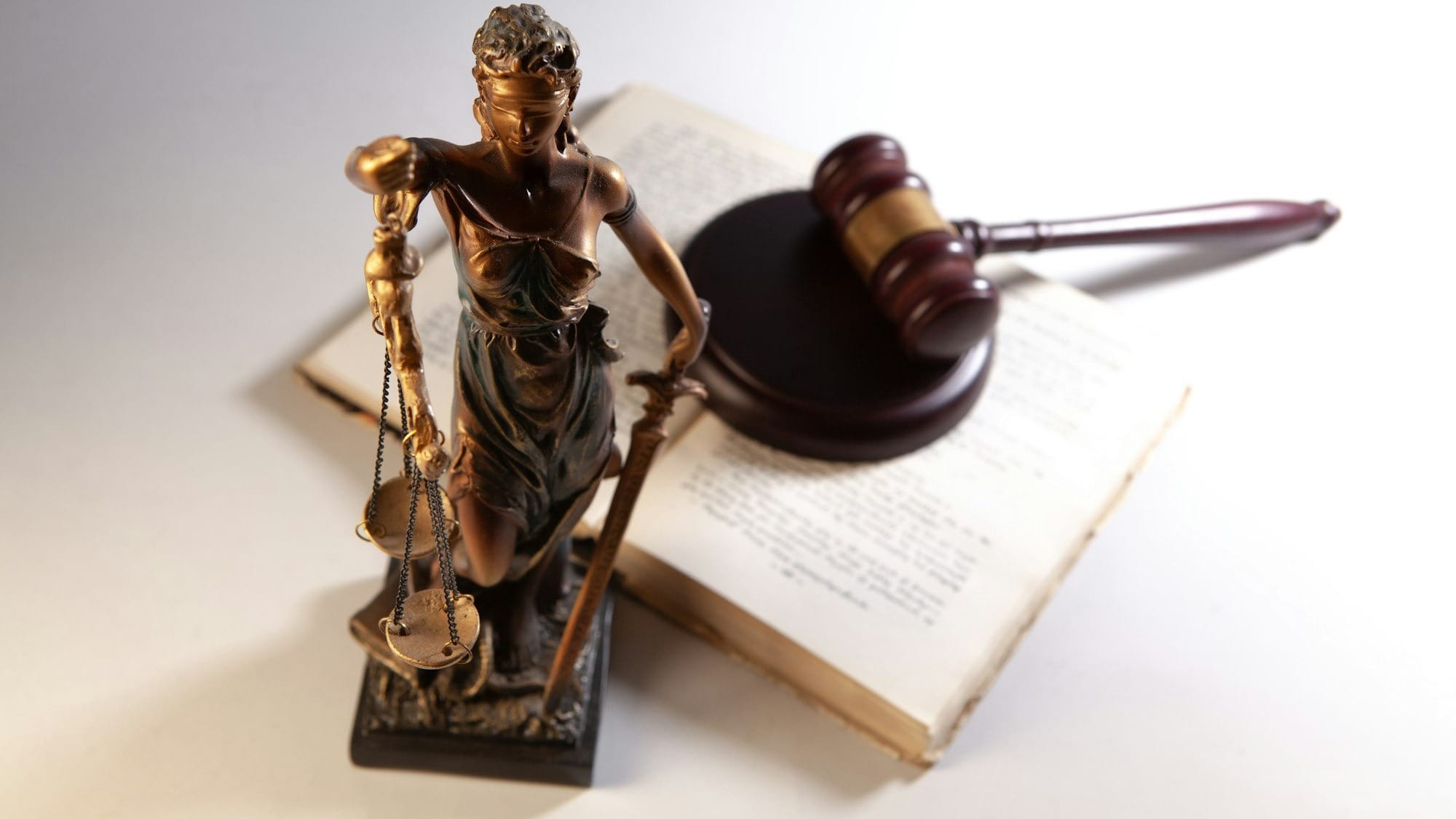 Microsoft faces £2.1bn UK class action over cloud licensing practices