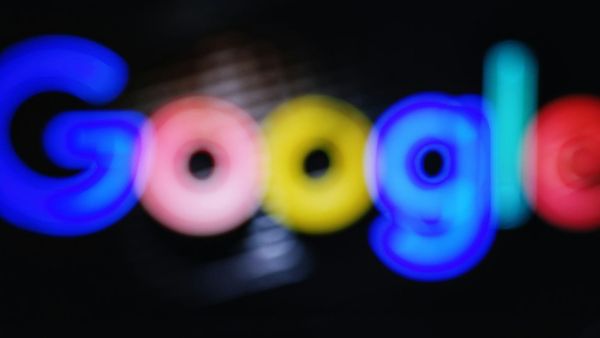 Google Pixel battery drain after April update post image