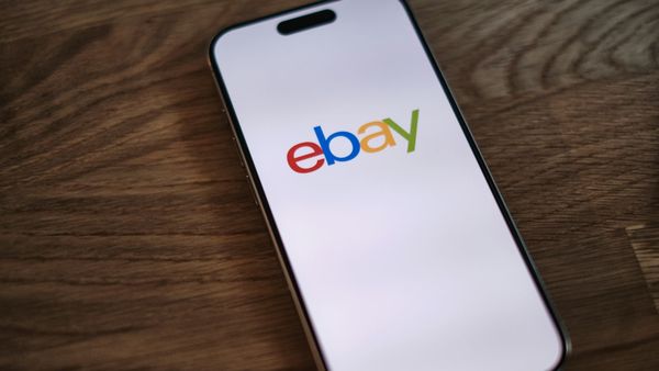 GameStop offers $125 per share to acquire eBay post image