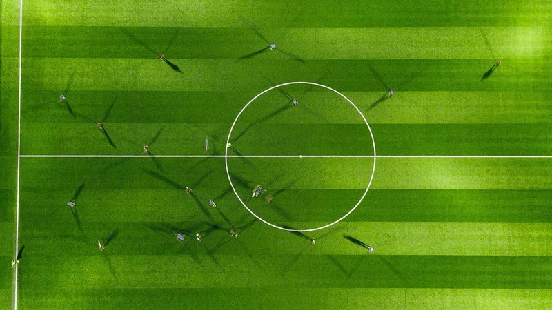 Krak launches UK accounts with 1% salary match post image