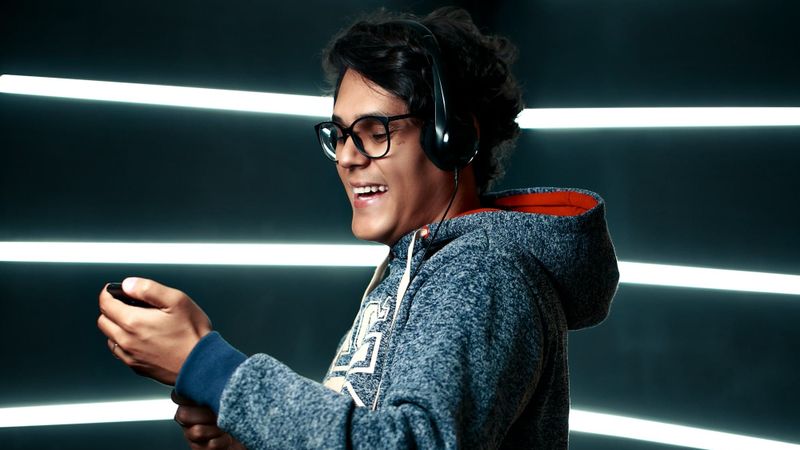 Nearly half of all new music uploaded to Deezer is now AI-generated post image