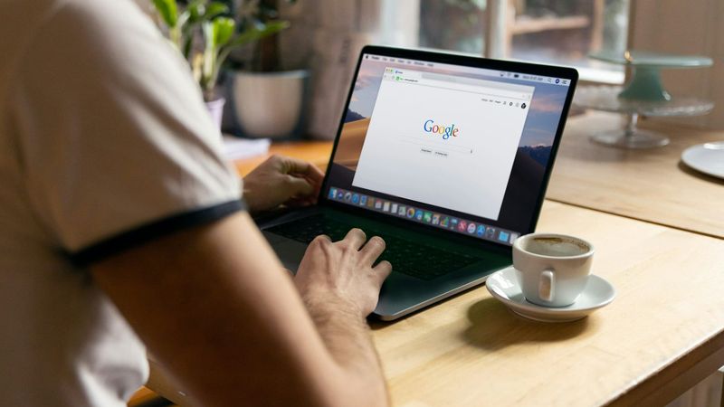 Google cracks down on 'back button hijacking' in Chrome post image